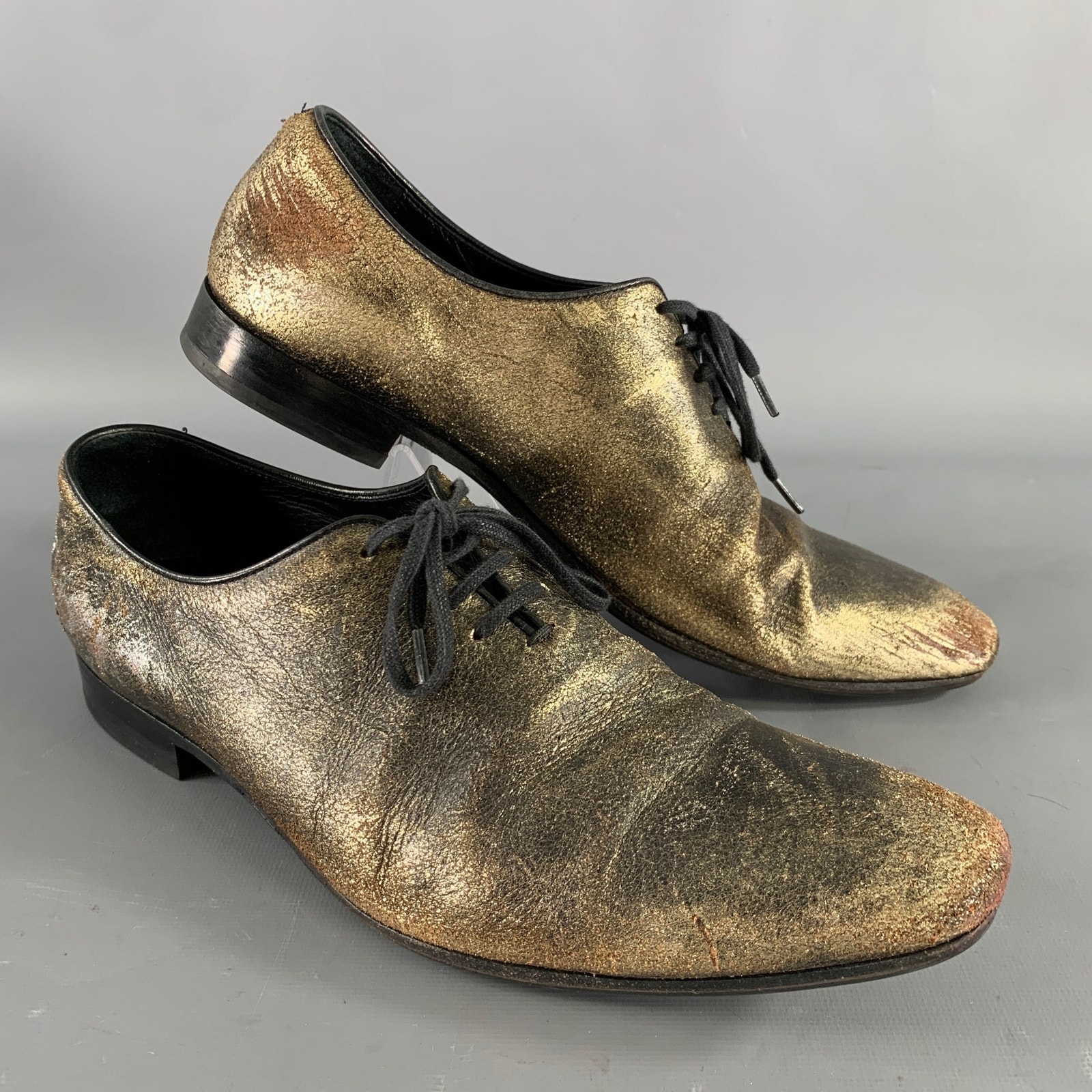 Haider Ackermann Size 8 Gold Black Metallic Leather Lace Up Shoes